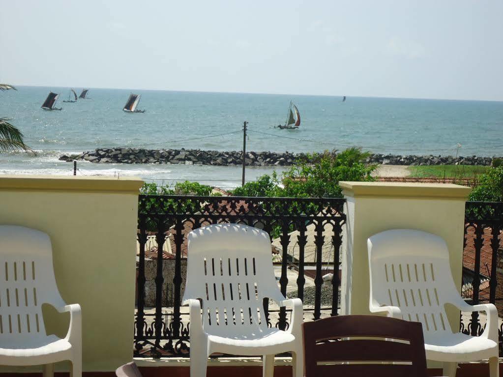 The Ocean Pearl Hotel Negombo Exterior photo